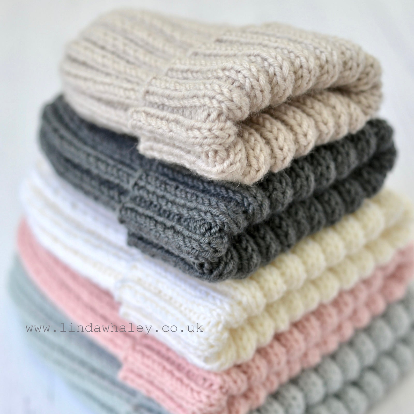 MIKKI DK SIMPLE RIB HAT – Linda Whaley Knitting Pattern Collections