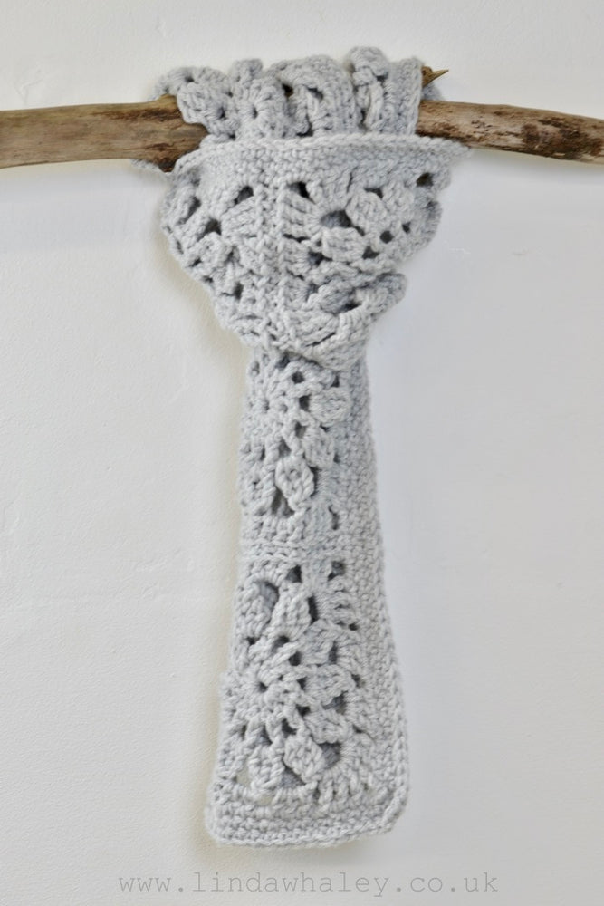 EVA CROCHET ADULT SCARF