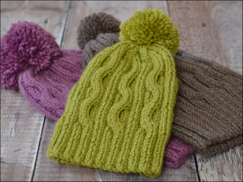 AUTUMN BOBBLE HAT