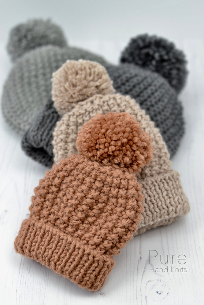 ZEKE CHUNKY SIMPLE BOBBLE HAT